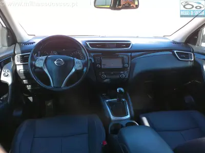 Nissan Qashqai 2015 - 12850 EUR, 212000 km - 212000km - foto 14 de 31