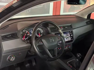 SEAT Ibiza 2019 - 15990 EUR, 83844 km - AUTO.MOTO.pt - 83844km - foto 13 de 17