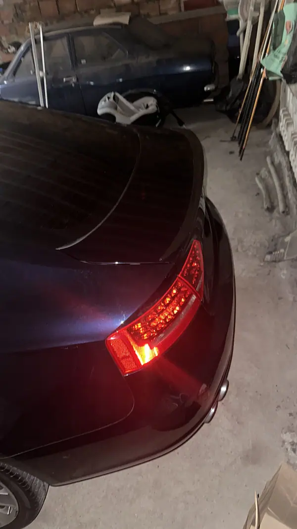 Audi A5 Avant 2.0 TDI 2009 Diesel — 265 000 km · Lisbon Audi A5 Avant 2.0 TDI 2009 Diesel