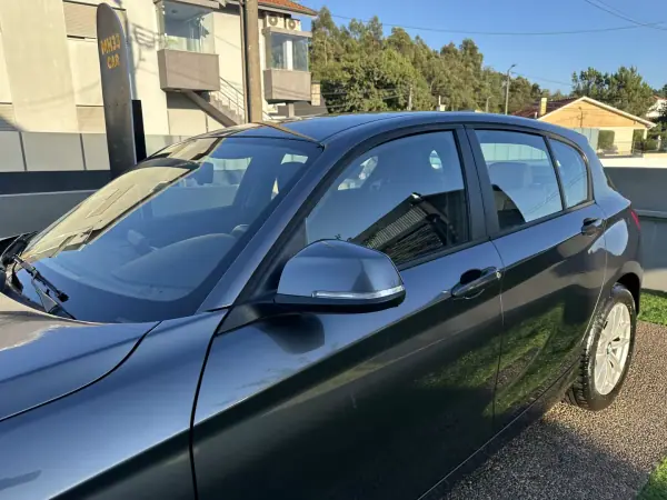 BMW 116 2015 - 12900 EUR, 230000 km - AUTO.MOTO.pt - 230000km - foto 22 de 57