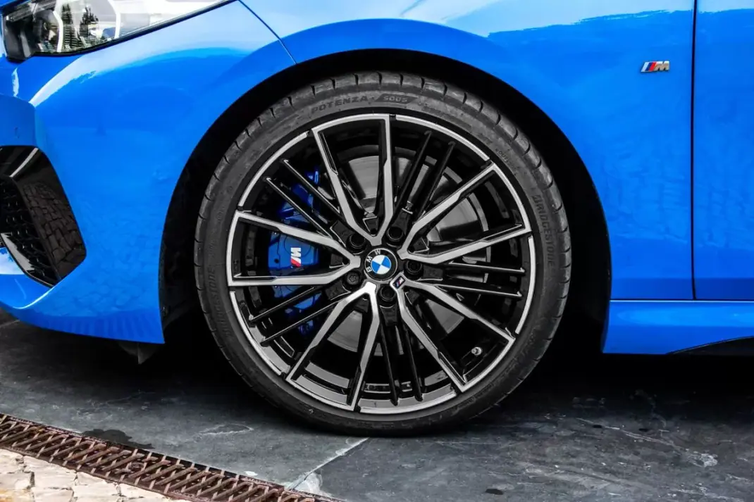 BMW M235i Gran Coupé 2020 - 39000 EUR, 74219 km - AUTO.MOTO.pt - 74219km - foto 10 de 57