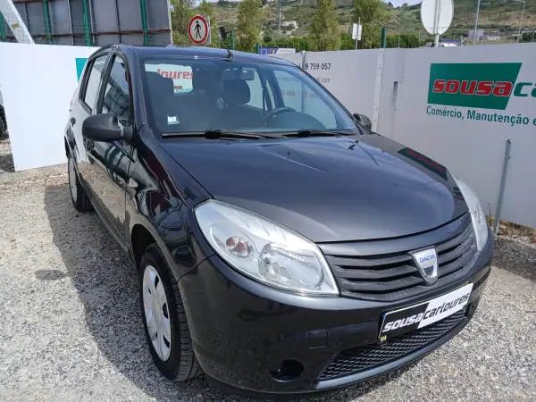 Dacia Sandero 2012 - 5350 EUR, 75719 km - 75719km - foto 4 de 19