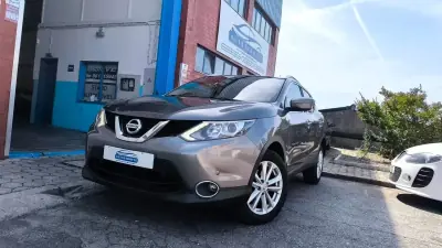 Nissan Qashqai 2015 - 12400 EUR, 173000 km - AUTO.MOTO.pt - 173000km - foto 4 de 22
