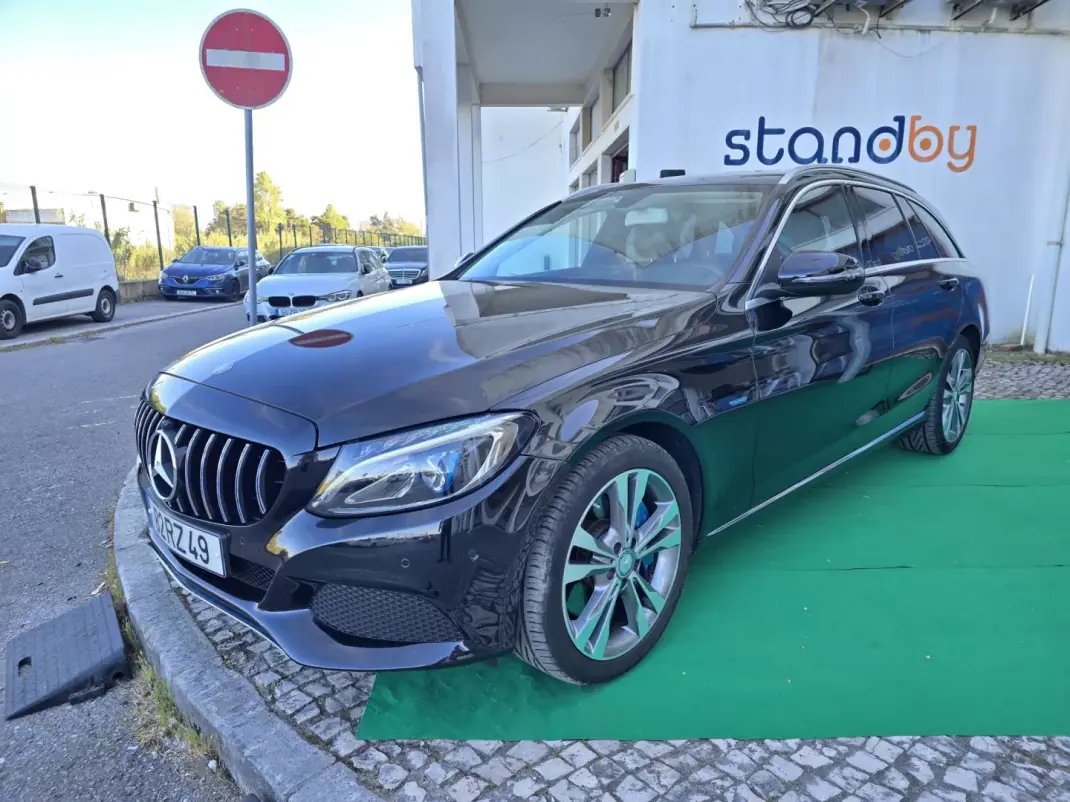 Mercedes-Benz C 350 2016 - 19950 EUR, 169000 km - AUTO.MOTO.pt - 169000km - foto 5 de 13