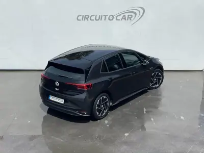 Volkswagen ID.3 2020 - 20500 EUR, 84382 km - AUTO.MOTO.pt - 84382km - foto 11 de 40