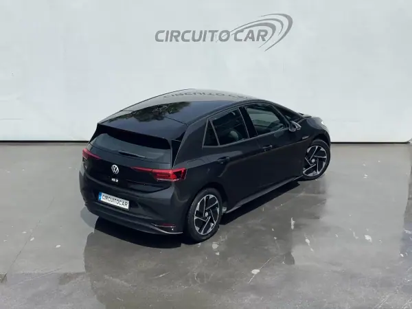 Volkswagen ID.3 2020 - 20500 EUR, 84382 km - AUTO.MOTO.pt - 84382km - foto 11 de 40