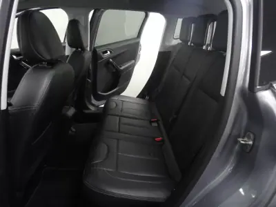 Peugeot 2008 2015 - 8990 EUR, 88000 km - AUTO.MOTO.pt - 88000km - foto 15 de 25