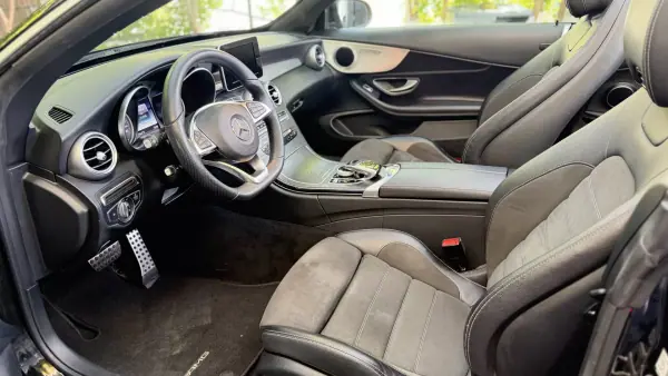 Mercedes-Benz C 180 2018 - 31500 EUR, 111500 km - AUTO.MOTO.pt - 111500km - foto 15 de 29