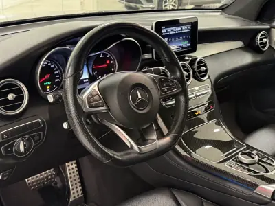 Mercedes-Benz GLC 250 2018 - 22890 EUR, 313000 km - AUTO.MOTO.pt - 313000km - foto 13 de 26