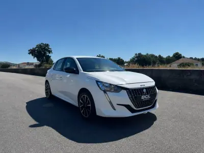 Peugeot 208 2023 - 14990 EUR, 140000 km - AUTO.MOTO.pt - 140000km - foto 1 de 39
