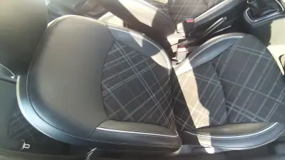 Mitsubishi Space Star 2020 - 11450 EUR, 50000 km - AUTO.MOTO.pt - 50000km - foto 26 de 28