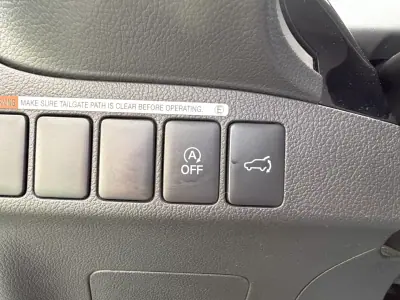 Mitsubishi Outlander 2018 - 17900 EUR, 129355 km - AUTO.MOTO.pt - 129355km - foto 9 de 24