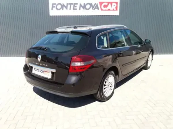 Renault Laguna Break 2012 - 8000 EUR, 186055 km - AUTO.MOTO.pt - 186055km - foto 4 de 26