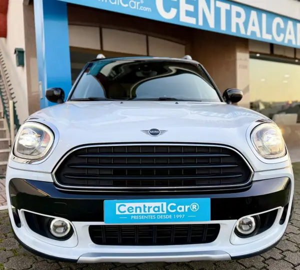 MINI Countryman 2019 - 24450 EUR, 79000 km - AUTO.MOTO.pt - 79000km - foto 3 de 31