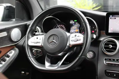 Mercedes-Benz GLC 300 2020 - 36900 EUR, 148682 km - AUTO.MOTO.pt - 148682km - foto 22 de 30