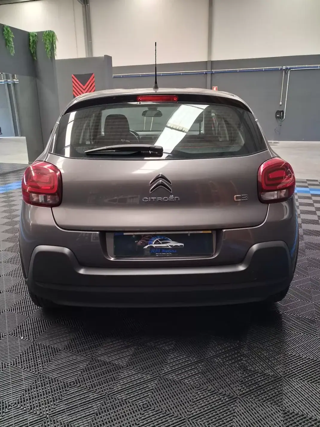 Citroën C3 2019 - 11790 EUR, 64158 km - AUTO.MOTO.pt - 64158km - foto 6 de 13