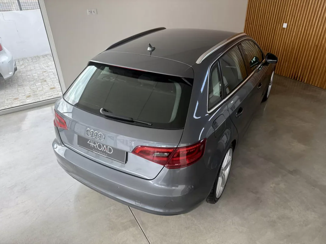Audi A3 Sportback 2016 - 16000 EUR, 158000 km - AUTO.MOTO.pt - 158000km - foto 30 de 94