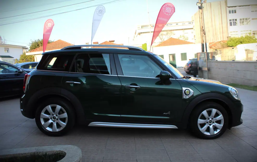 MINI Countryman 2018 - 15750 EUR, 224000 km - AUTO.MOTO.pt - 224000km - foto 5 de 33