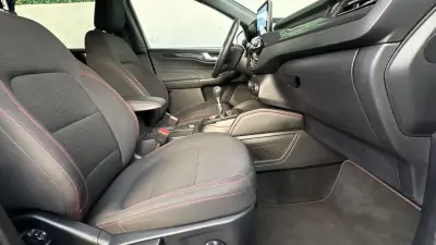 Ford Kuga 2022 - 14300 EUR, 119000 km - 119000km - foto 11 de 12