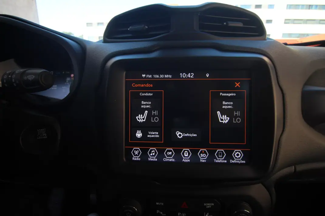 Jeep Renegade 2022 - 18990 EUR, 99500 km - 99500km - foto 31 de 49