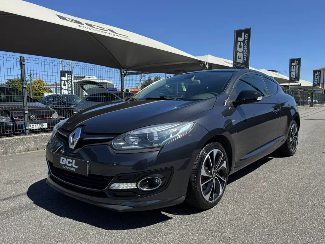 Renault Mégane Coupe 2014 - 11990 EUR, 231000 km - 231000km - foto 3 de 37