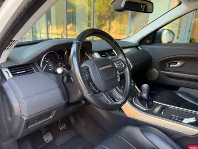 Land Rover Range Rover Evoque 2017 - 17890 EUR, 205931 km - AUTO.MOTO.pt - 205931km - foto 13 de 26