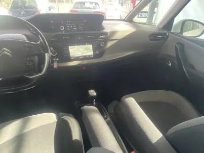 Citroën C4 Spacetourer 2019 - 12500 EUR, 142650 km - AUTO.MOTO.pt - 142650km - foto 14 de 16