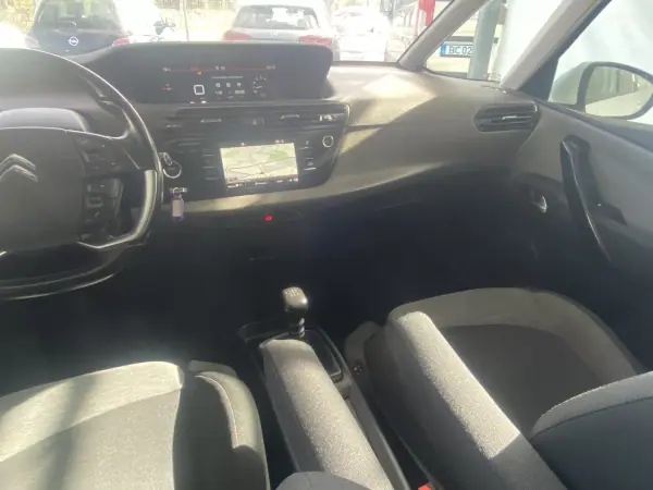 Citroën C4 Spacetourer 2019 - 12500 EUR, 142650 km - AUTO.MOTO.pt - 142650km - foto 14 de 16