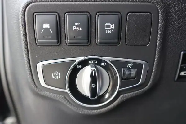 Mercedes-Benz X 250 2019 - 45900 EUR, 138767 km - AUTO.MOTO.pt - 138767km - foto 19 de 25
