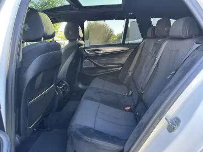 BMW 520 2018 - 28000 EUR, 217000 km - AUTO.MOTO.pt - 217000km - foto 29 de 67