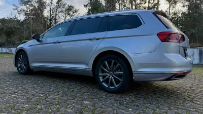 Volkswagen Passat Variant 2021 - 20900 EUR, 148000 km - AUTO.MOTO.pt - 148000km - foto 15 de 20