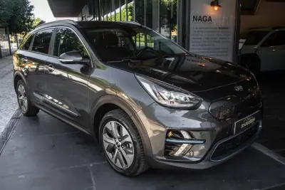 Kia e-Niro 2022 — photo 5 of 36