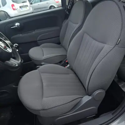 Fiat 500C 2013 - 9750 EUR, 111063 km - AUTO.MOTO.pt - 111063km - foto 11 de 15