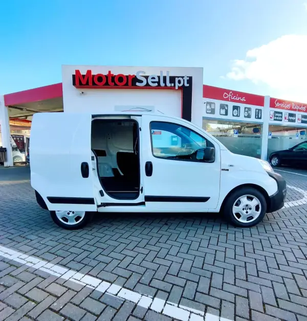 Fiat 1.3 M-jet SX 2020 - 9900 EUR, 155000 km - AUTO.MOTO.pt - 155000km - foto 7 de 11