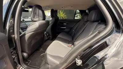 Mercedes-Benz C 220 2022 - 33990 EUR, 145000 km - AUTO.MOTO.pt - 145000km - foto 23 de 44