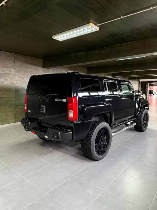 Hummer H3 2005 - 35750 EUR, 85000 km - AUTO.MOTO.pt - 85000km - foto 7 de 14