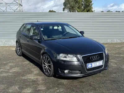 Audi A3 Sportback 2012 - 8500 EUR, 360000 km - AUTO.MOTO.pt - 360000km - foto 3 de 4
