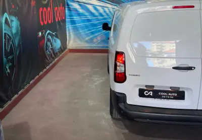 Opel COMBO 2023 - 16899 EUR, 23000 km - 23000km - foto 15 de 38