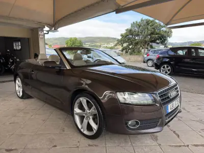 Audi A5 Cabrio 2011 - 14950 EUR, 274529 km - AUTO.MOTO.pt - 274529km - foto 17 de 37