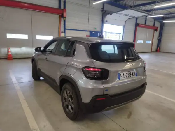 Jeep Avenger 2024 — foto 3 de 4
