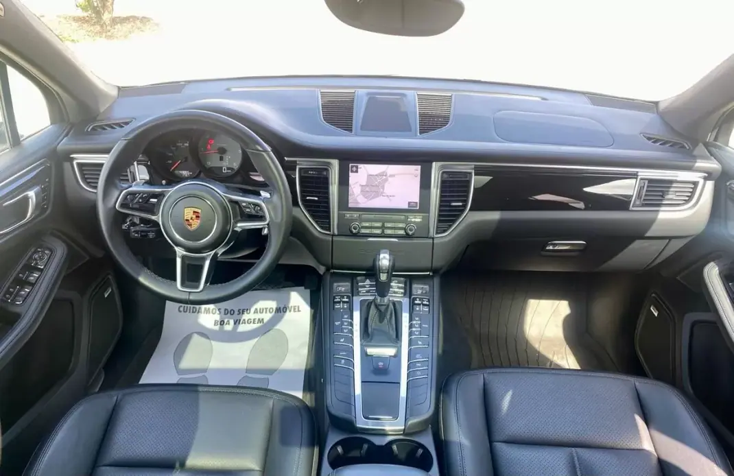 Porsche Macan 2017 - 60900 EUR, 83500 km - AUTO.MOTO.pt - 83500km - foto 2 de 20