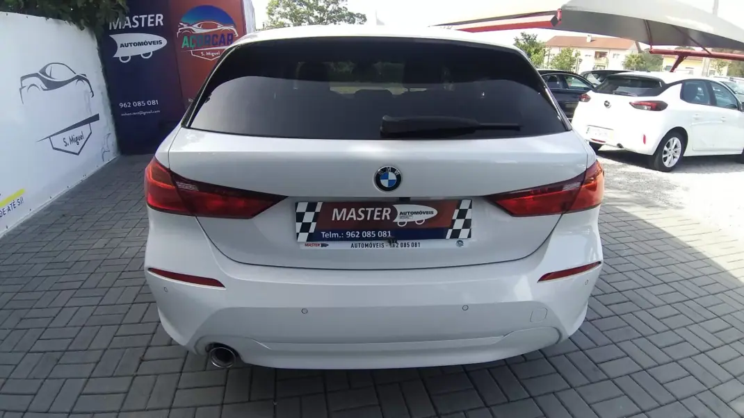 BMW 116 2023 - 23490 EUR, 90760 km - AUTO.MOTO.pt - 90760km - foto 36 de 40