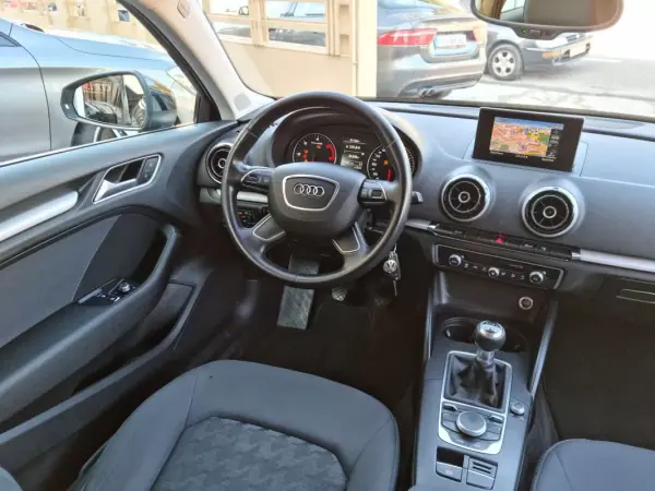 Audi A3 2014 - 14900 EUR, 250000 km - AUTO.MOTO.pt - 250000km - foto 29 de 38