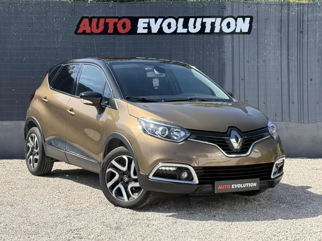 Renault Captur 2017 - 12950 EUR, 149900 km - AUTO.MOTO.pt - 149900km - foto 1 de 12