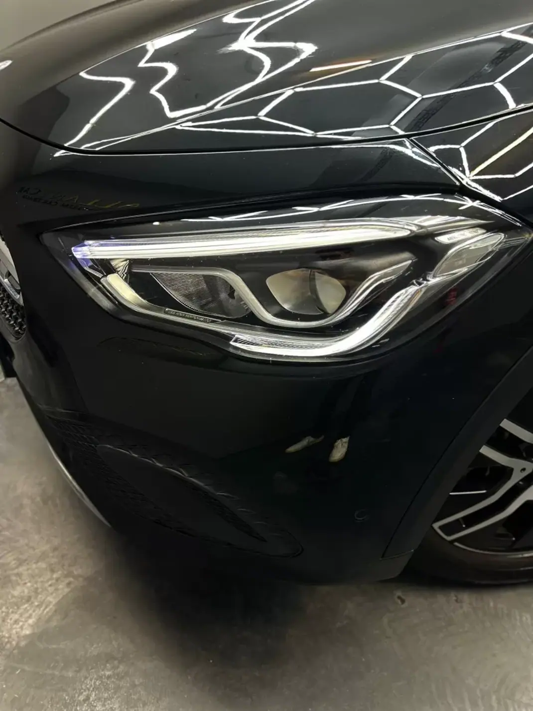Mercedes-Benz GLA 250 2022 - 34000 EUR, 107000 km - AUTO.MOTO.pt - 107000km - foto 6 de 28