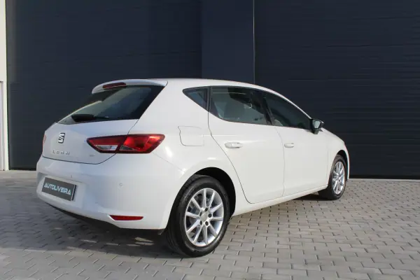 SEAT Leon 2013 - 9700 EUR, 184867 km - AUTO.MOTO.pt - 184867km - foto 3 de 16