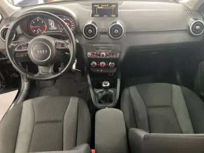 Audi A1 2015 - 11900 EUR, 150000 km - AUTO.MOTO.pt - 150000km - foto 4 de 32