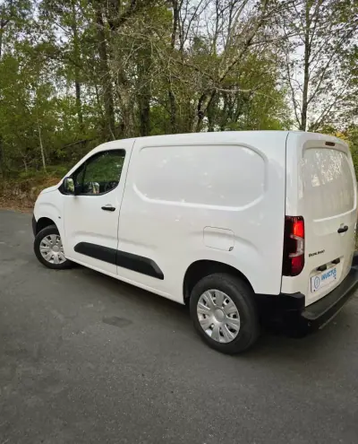 Citroën Berlingo 2020 - 11990 EUR, 152000 km - AUTO.MOTO.pt - 152000km - foto 11 de 30