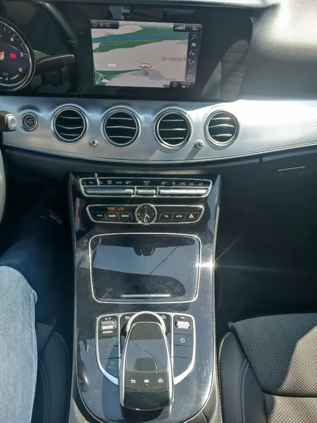 Mercedes-Benz E 300 2019 - 27500 EUR, 150200 km - 150200km - foto 10 de 18
