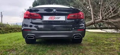BMW 530e 2019 - 28499 EUR, 113000 km - AUTO.MOTO.pt - 113000km - foto 10 de 51